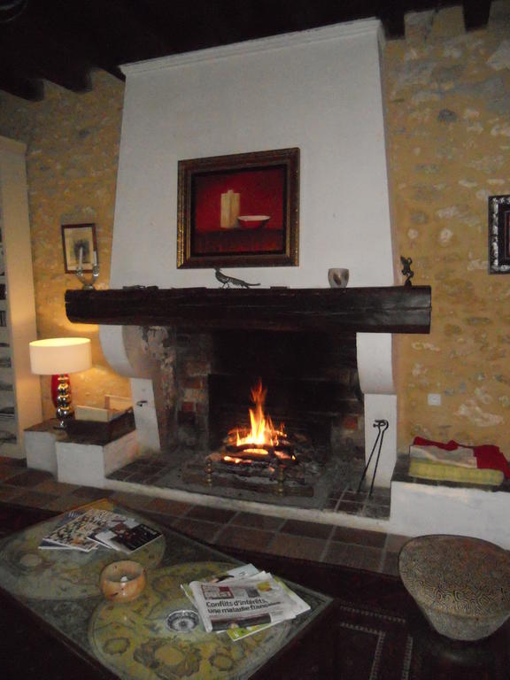 Chambre D'Hotes Le Moulin De Moulis Экстерьер фото